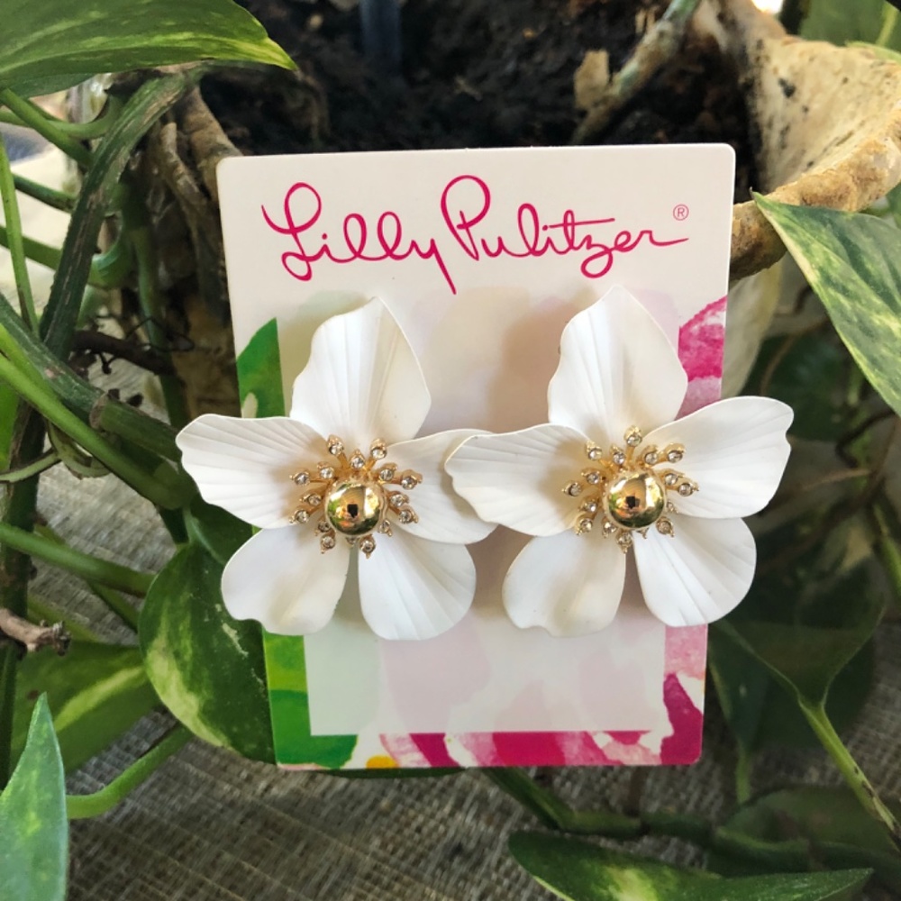 LILLY PULITZER EARRINGS ORCHID FLOWER🩷 Resort White/gold/Crystal⭐️Hot Style! - Picture 8 of 10